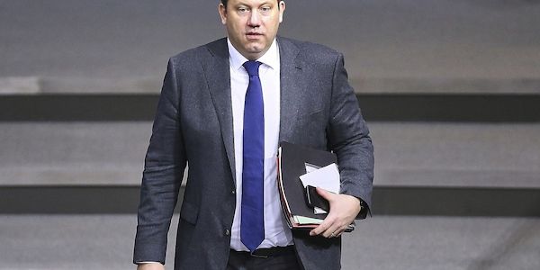 Klingbeil will Bündnis aus Wirtschaftsvertretern und Gewerkschaften