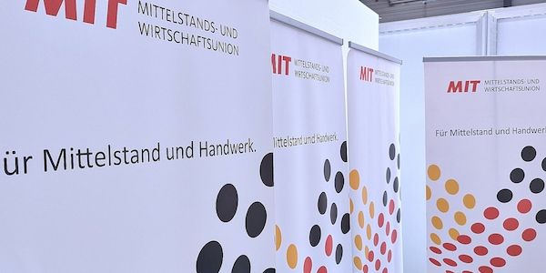 Mittelstandsunion fordert Aus für Soli
