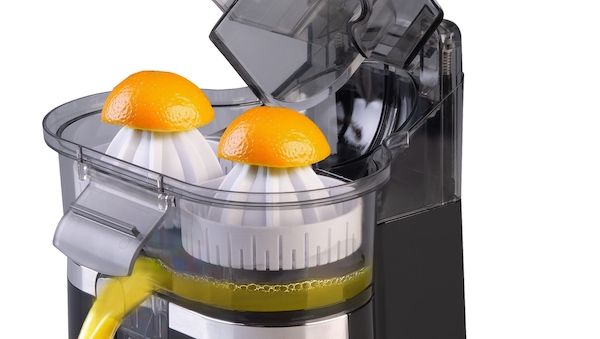 Frischer Zitrussaft überall – kabelloser Doppelentsafter mit Dual-Presswerk