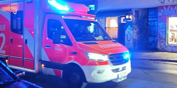 Polizei sucht Zeugen nach schwerem Unfall in Berlin-Wedding