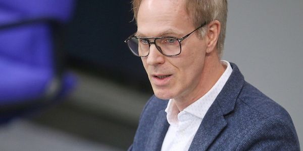 SPD sieht bei Abschiebestopp für Iran Bundesländer in der Pflicht