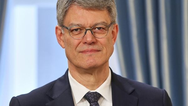 Verkehrsminister weist Gerüchte über Kabinettsumbildung zurück