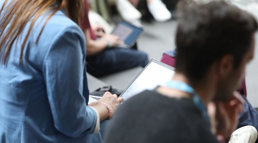 Viele Beschäftigte in Deutschland arbeiten mehr als 40 Stunden