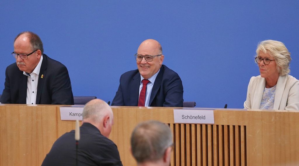 Mindestlohnerhöhung betraf fast fünf Millionen Jobs