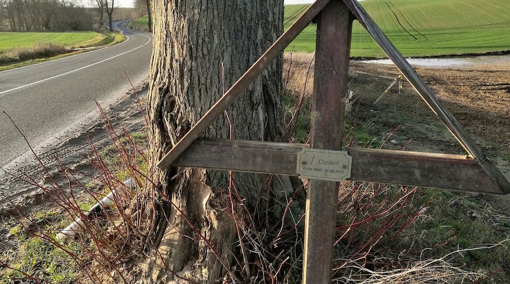 Mehr Tote und Verletzte bei Straßenverkehrsunfällen im November