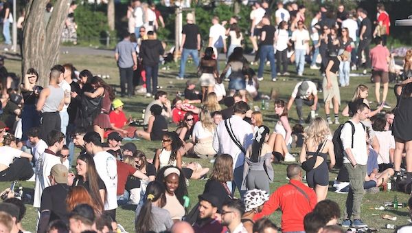 Studie: Deutsche Jugendliche haben immer später ersten Sex