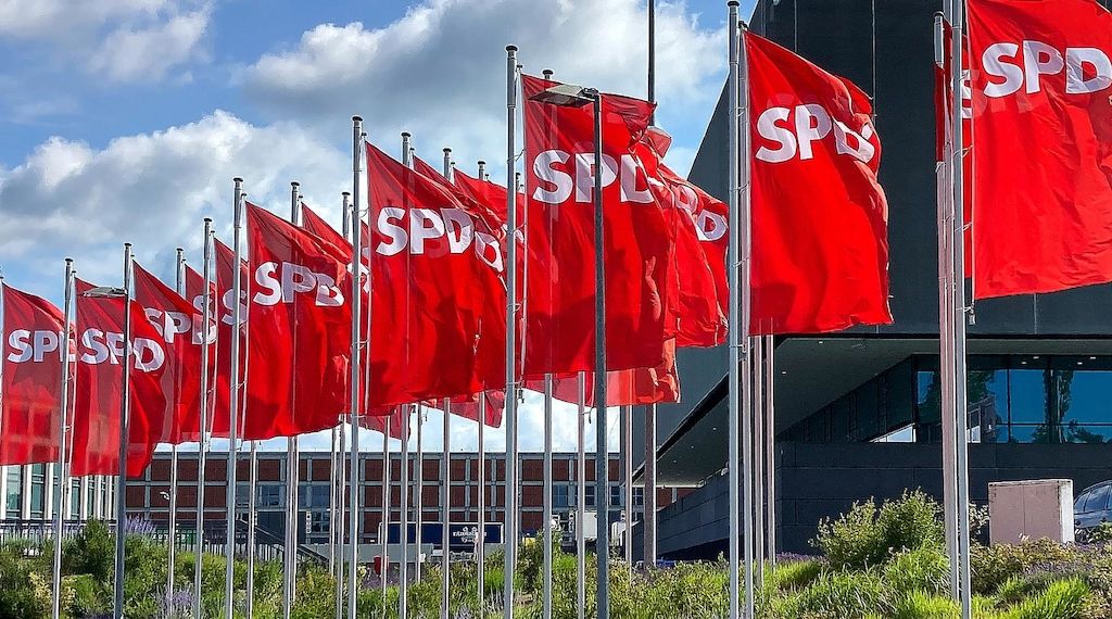 SPD-Fraktion fordert zentrale Helfer-Registrierung für Katastrophenfälle