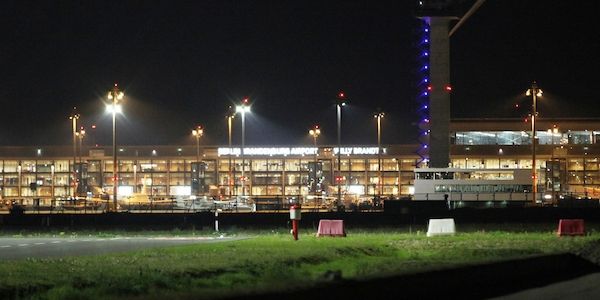 Fahnder nehmen mutmaßlichen Waffenschmuggler der Hamas am BER fest