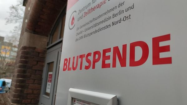 Brandenburgs Gesundheitsministerin ruft wegen knapper Blutkonserven zum Spenden auf