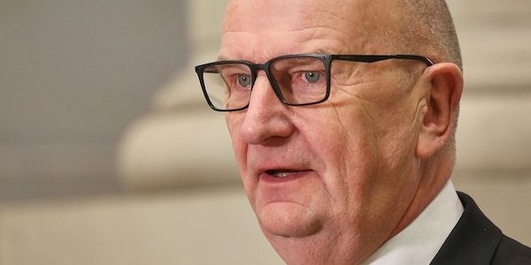 Brandenburger Grüne kritisieren Woidkes Vorstoß für Klimageld an Unternehmen