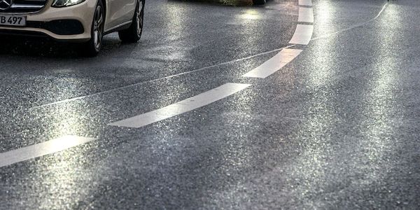 Warnung vom Wetterdienst wegen Glatteis in Berlin und Brandenburg