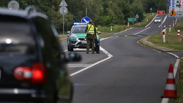 Neue Verkehrsführung auf A12 soll Staus an Grenze reduzieren