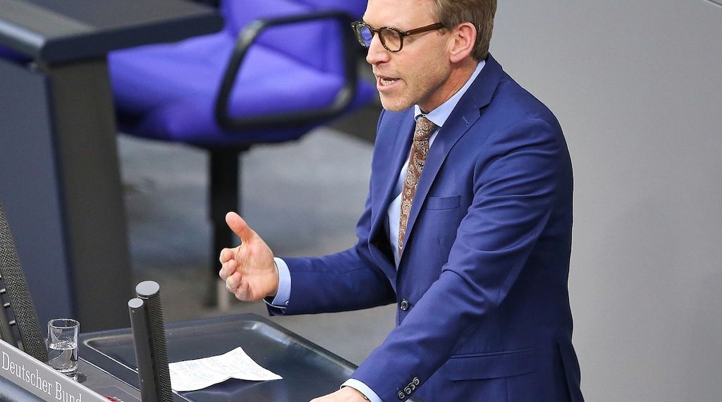 Parteien warnen vor Schaffung von Abschiebepolizei nach US-Vorbild