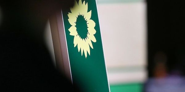 Bremer Grüne verurteilen Farbanschlag auf Privathaus von Landesverfassungsschutzchef