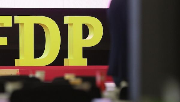 FDP kritisiert mangelnde Deutschkenntnisse bei Polizeibewerbern in Berlin