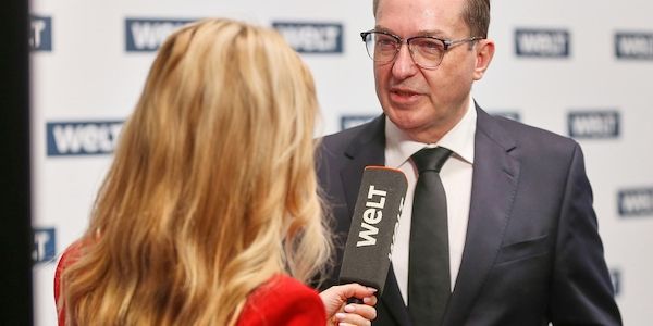 Innenminister betont Verantwortung bei Schutz jüdischen Lebens