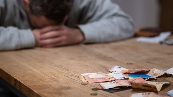 Jeder zehnte Berliner ab 18 galt 2025 als überschuldet