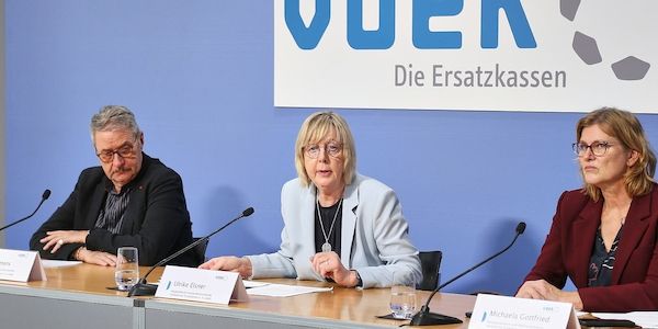 Ersatzkassen wollen Reformen für stabilere Krankenversicherung