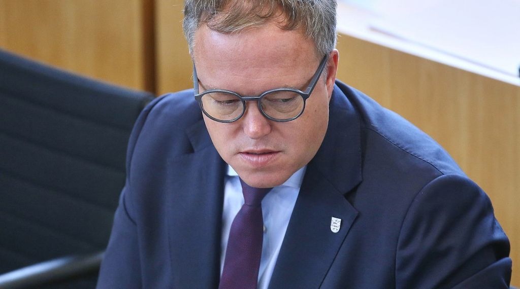 Thüringens Ministerpräsident kündigt Klage gegen Doktorentzug an