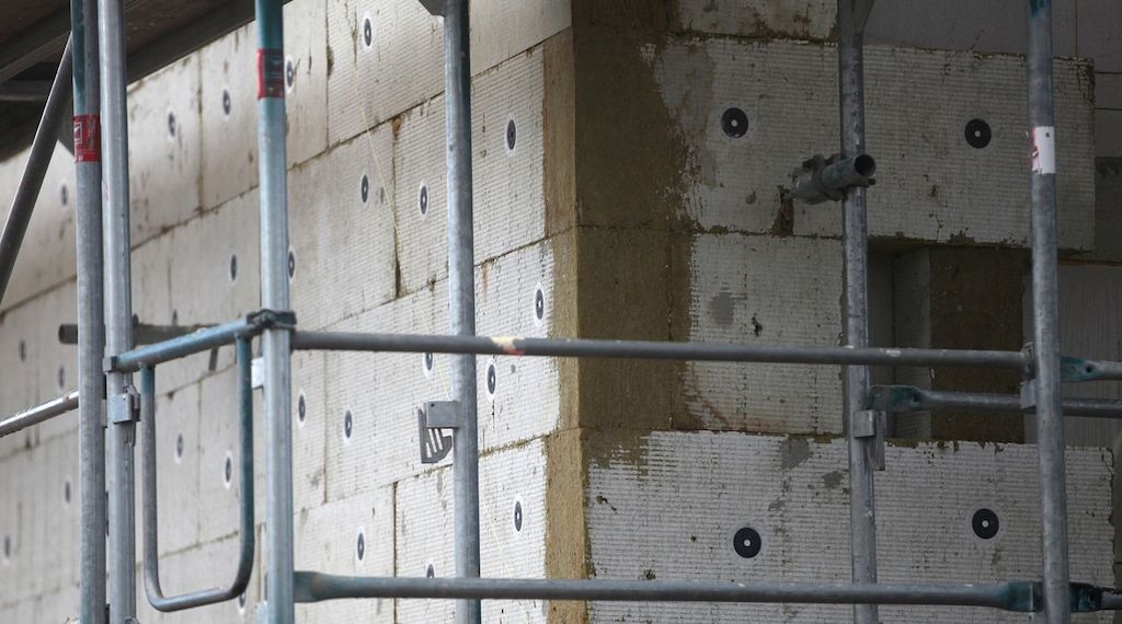 Energetische Sanierungsquote fällt auf neuen Tiefpunkt