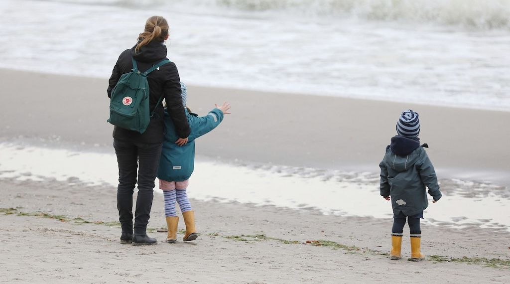 Akademiker-Eltern verbringen mehr Zeit mit ihren Kindern