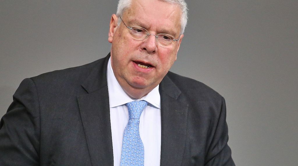 Hardt: Russland nutzt Ukraine-Verhandlungen für Zeitgewinn