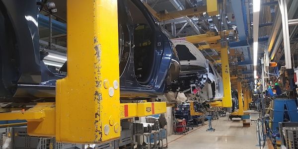 Geschäftsklima in Autoindustrie etwas besser