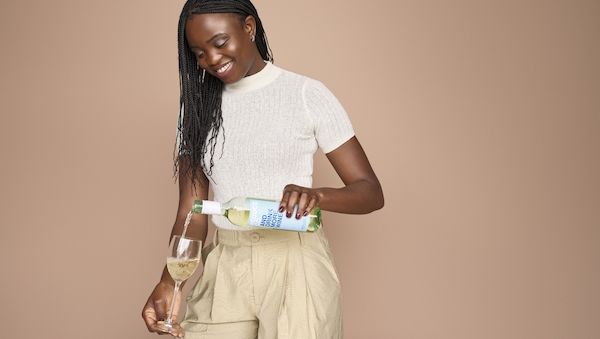 Getränkeindustrie: Mehr Wein verkaufen – mit PET-Flaschen?