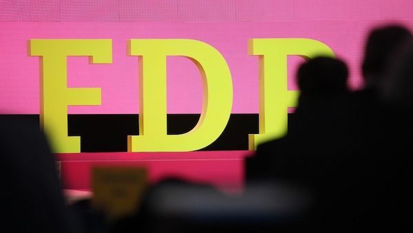 FDP kritisiert unfertige Gesetzesvorlagen der Landesregierung