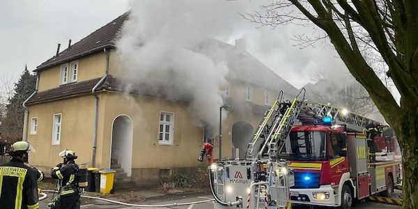 Frau stirbt bei Wohnungsbrand in Dortmund-Derne