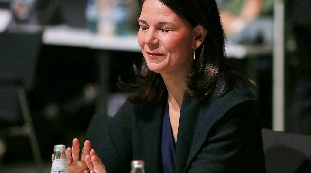 Baerbock lehnt Boykott der Fußball-WM in den USA ab