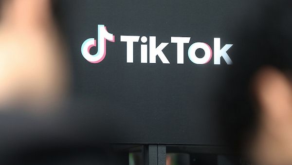 EU-Kommission sieht Suchtgefahr bei Tiktok