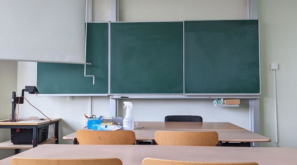 Brandenburg erhöht Unterrichtsverpflichtung