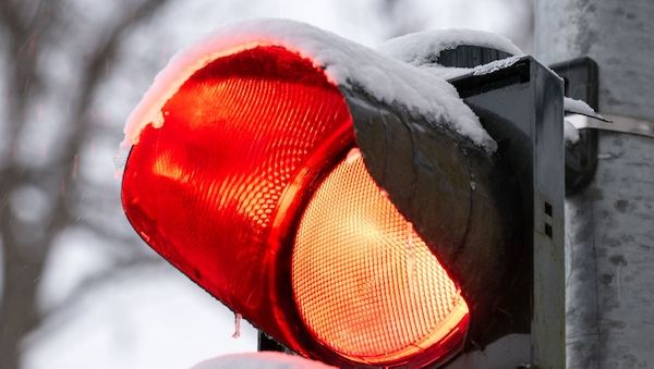 Radfahrer stößt in Pankow mit Tram zusammen – Passagierin verletzt