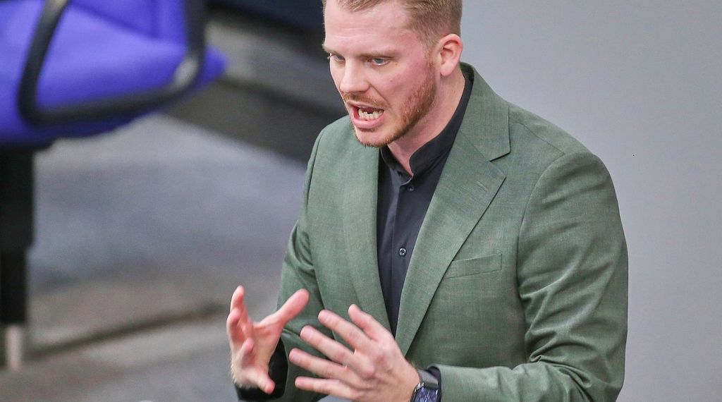 Klüssendorf kritisiert Altersanspruch von Abgeordneten als zu hoch