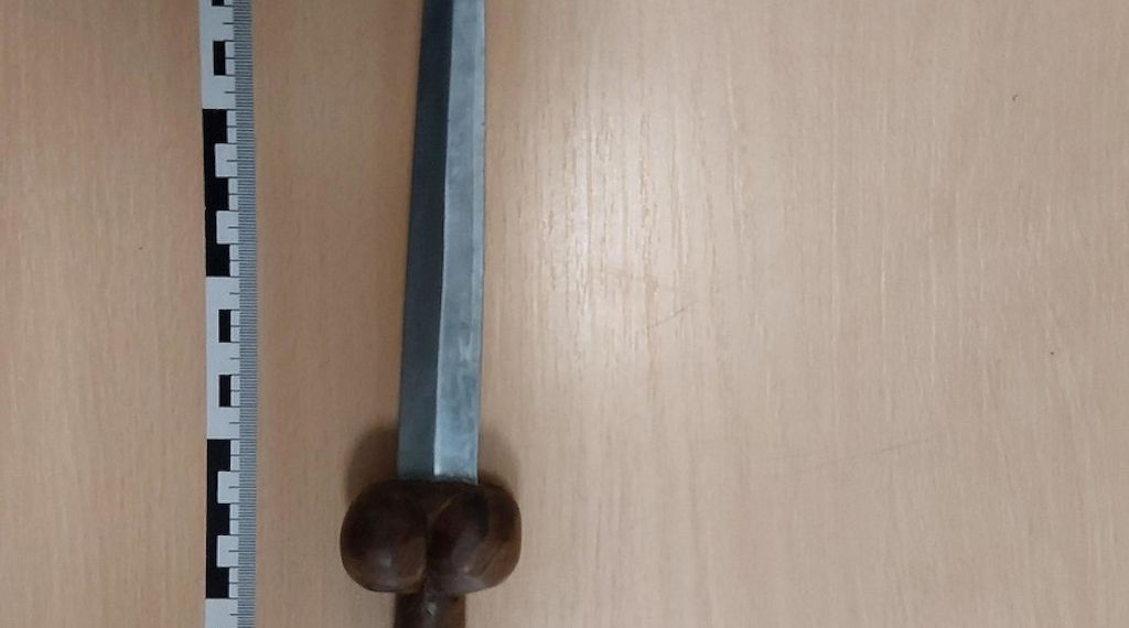 Bundespolizei stellt Dolch im Handgepäck am Bremer Flughafen sicher