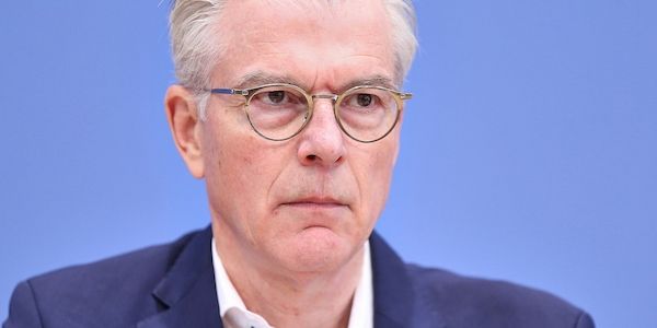 Werding gegen Gesundheitsbeitrag auf Dividenden oder Mieteinnahmen