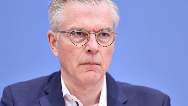 Werding gegen Gesundheitsbeitrag auf Dividenden oder Mieteinnahmen