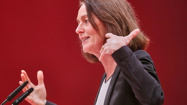 EU-Parlamentsvize will europäische Ermittlungen zu Epstein-Akten