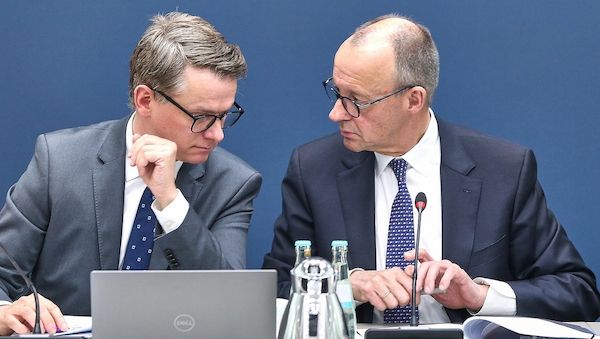 Forsa: Union weiter vor AfD