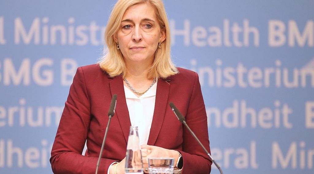 Warken kündigt Milliarden-Sparprogramm vor Sommer an