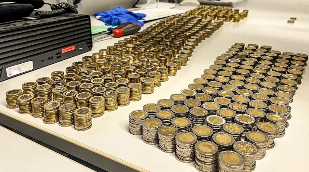 Kinderwagen voller Geldmünzen in Berlin-Marienfelde - Polizei stellt Diebesgruppe