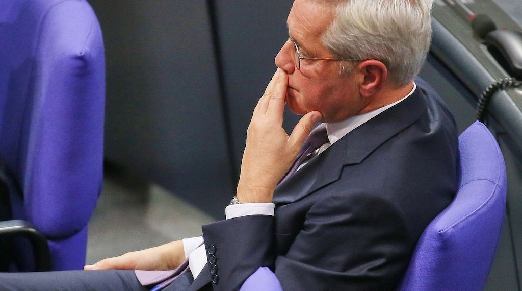 Röttgen will mehr europäische Verteidigungs- und Wirtschaftskraft