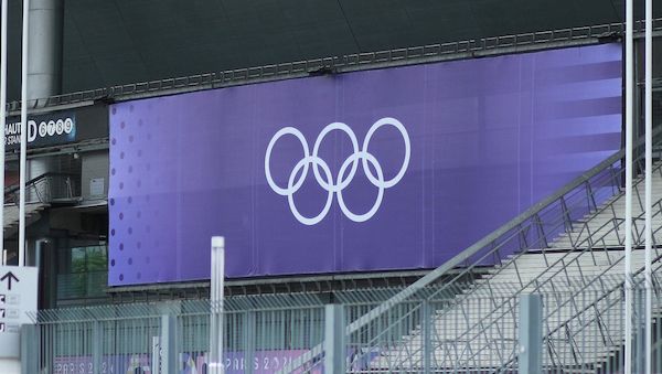 Olympia: IOC schließt Ukrainer wegen Gedenkhelm von Wettbewerb aus