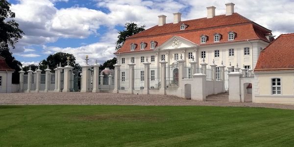Bundesregierung gibt Schloss Meseberg auf