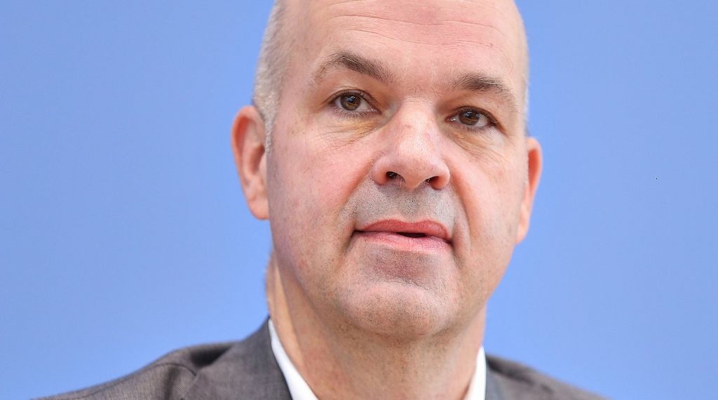 Ökonom für staatliches Vetorecht bei Ausfuhr kritischer Rohstoff