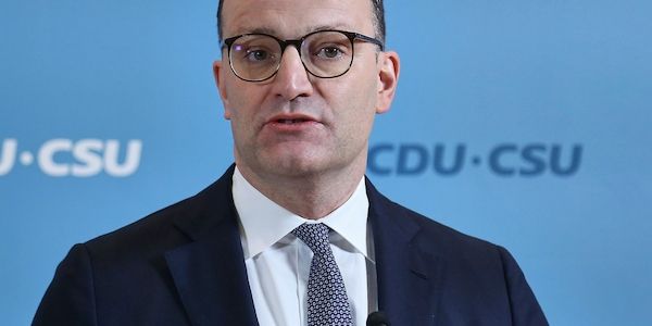 Spahn wirft Washington "ärgerliche Aufwertung" der AfD vor