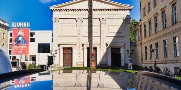 Klage gegen Kultursenatorin Sarah Wedl-Wilson wegen Theater-Sparplänen