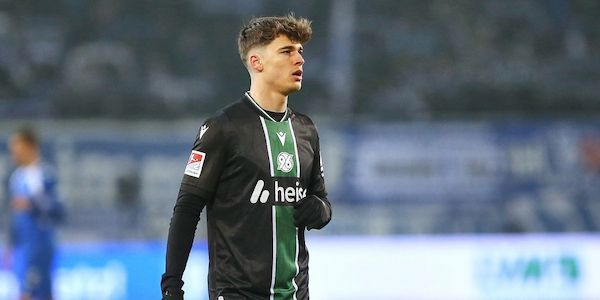 2. Bundesliga: Hannover besiegt Hertha - FCK schlägt Fürth