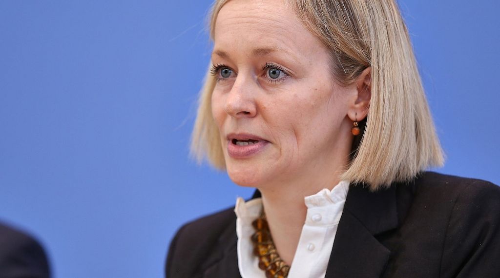 Bundesdatenschützerin gegen pauschales Social-Media-Verbot